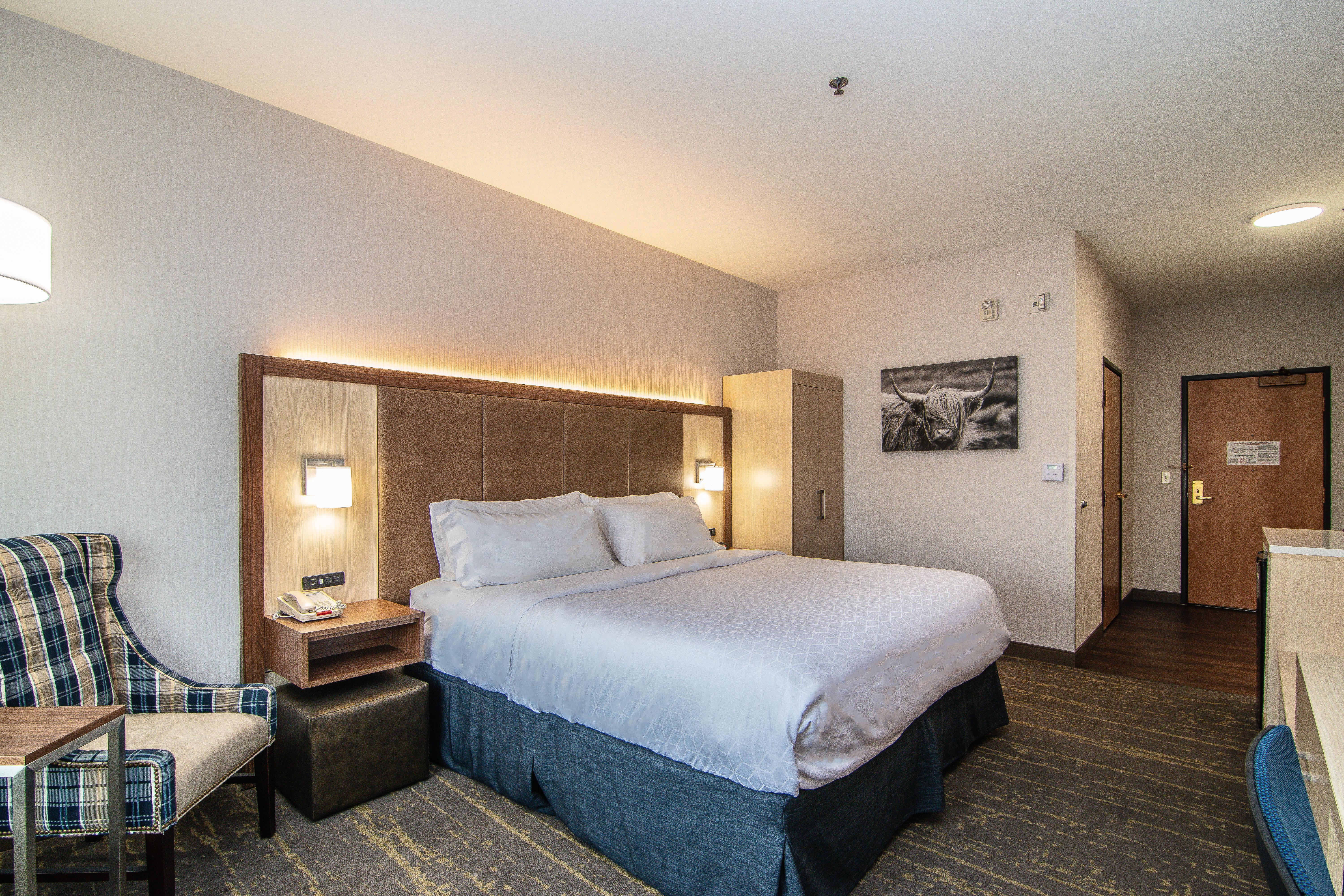Holiday Inn Express Hotel & Suites Kalispell By Ihg Bagian luar foto