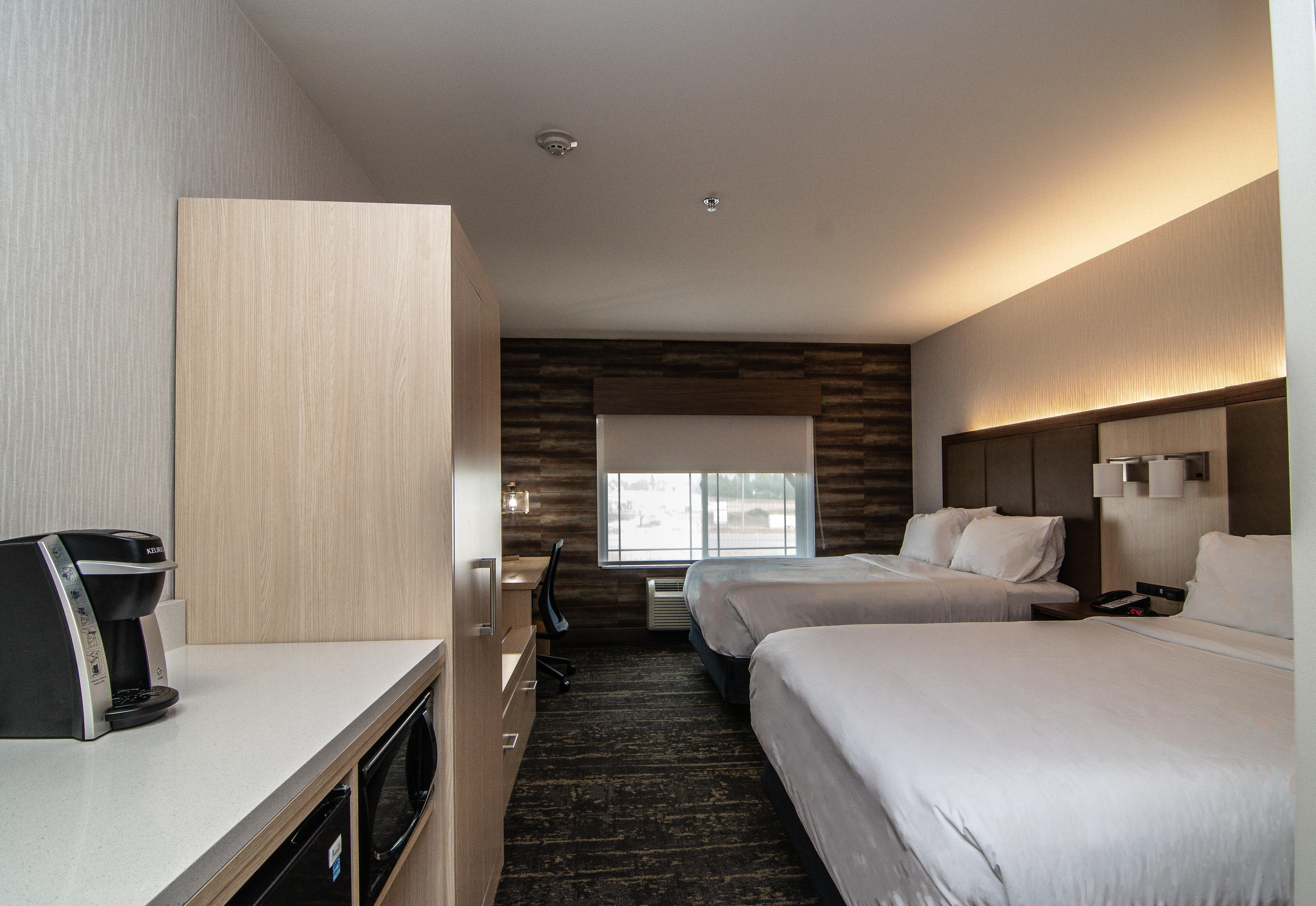 Holiday Inn Express Hotel & Suites Kalispell By Ihg Bagian luar foto